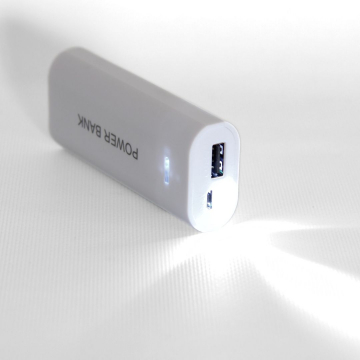 DIY mini powerbank 2×18650 Li-Ion, white