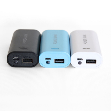 DIY mini powerbank 2×18650, blue